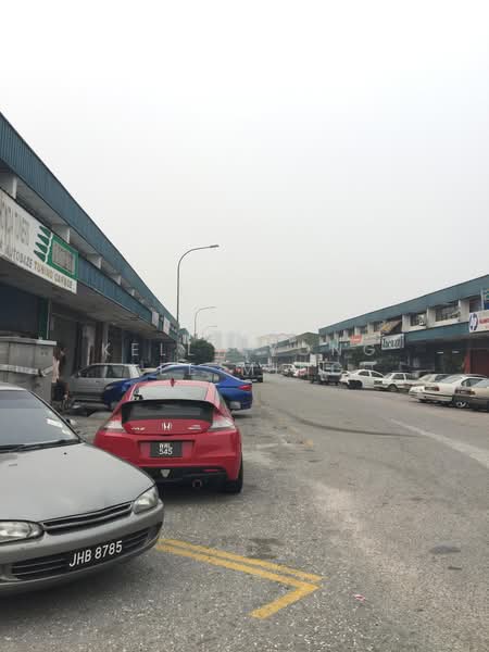 Factory for Rent in Usj 1 (Subang Jaya) - Kelly Yong Lee Ming - Exterior - PropertyGuru.com.my