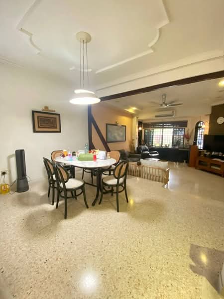 2-storey Terraced House for Sale in Taman Perling (Perling) - Crystal Tan - Living Room - PropertyGuru.com.my