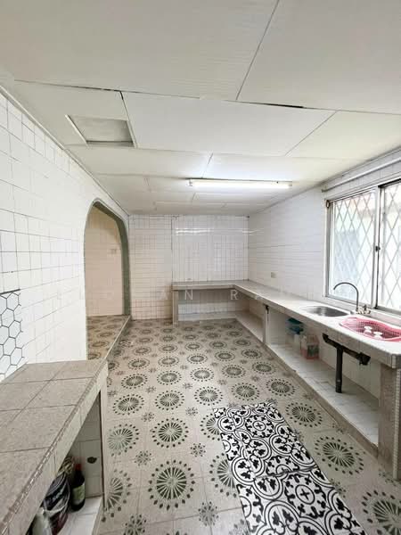 2-storey Terraced House for Sale in Taman Cempaka (Ampang) - Luqman Ramli - Kitchen - PropertyGuru.com.my