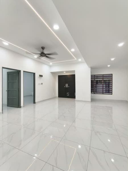 Rumah Teres 1 Tingkat untuk Dijual di Johor Bahru (Johor) - Teik Shen - Living Room - PropertyGuru.com.my