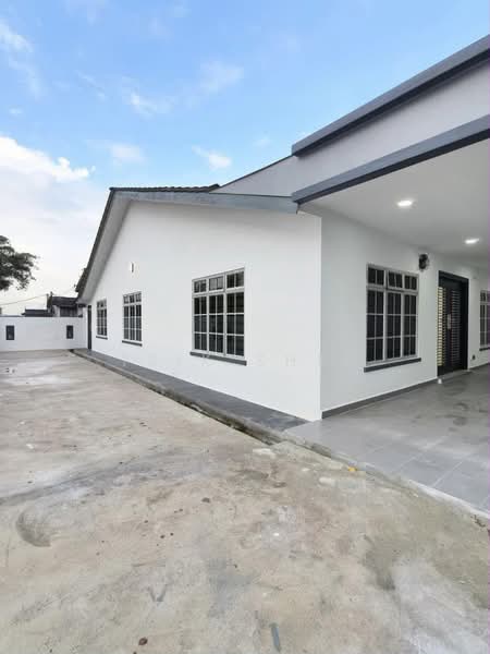 Rumah Teres 1 Tingkat untuk Dijual di Johor Bahru (Johor) - Teik Shen - Exterior - PropertyGuru.com.my