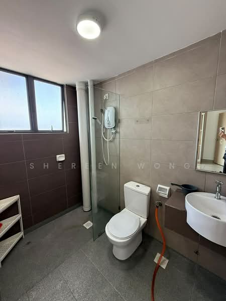 Service Residence for Rent at ARC @ Austin Hills - Shereen Wong - Bathroom - PropertyGuru.com.my