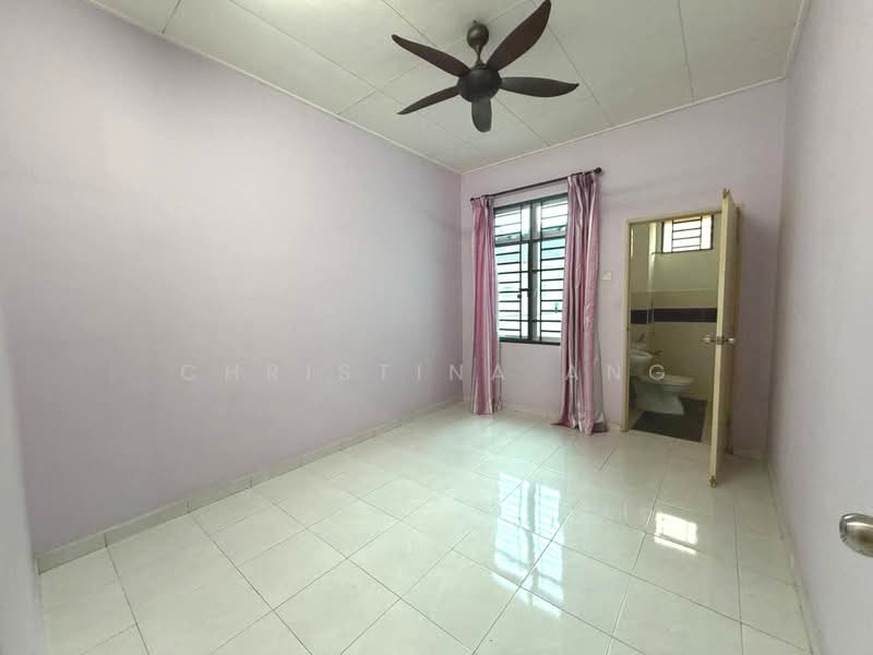 2-storey Terraced House for Sale in Taman JP Perdana (Johor Bahru) - Christina Ang - Bedroom - PropertyGuru.com.my