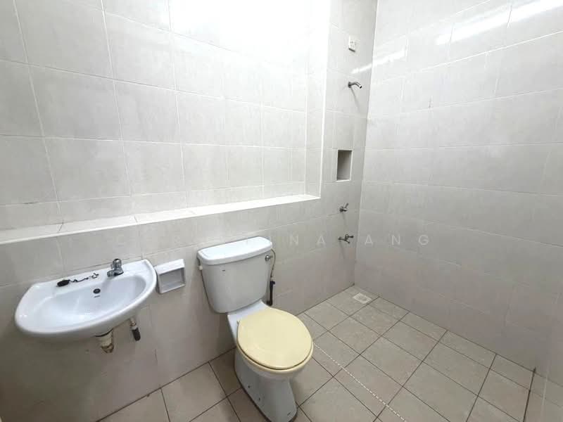 2-storey Terraced House for Sale in Taman JP Perdana (Johor Bahru) - Christina Ang - Bathroom - PropertyGuru.com.my