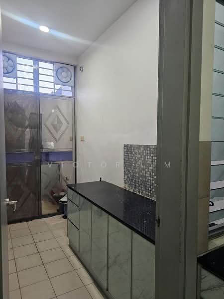 Semi-Detached House for Sale in Taman Molek (Johor Bahru) - Victor Lim - PropertyGuru.com.my