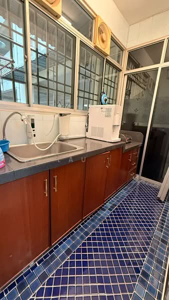 Apartment for Rent at Kingfisher Series - LAU . - Kitchen - PropertyGuru.com.my