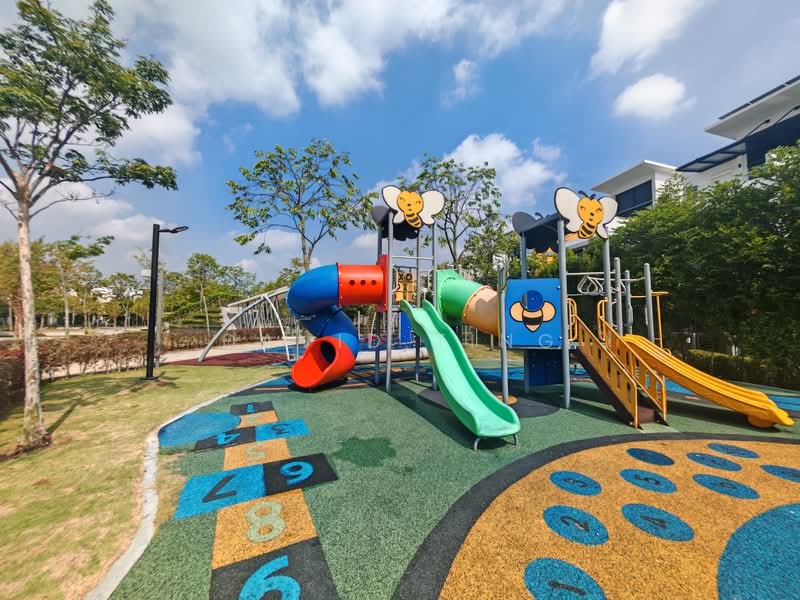 Rumah Teres 3 Tingkat untuk Dijual di Lake Fields (Sungai Besi) - David Ting - PropertyGuru.com.my