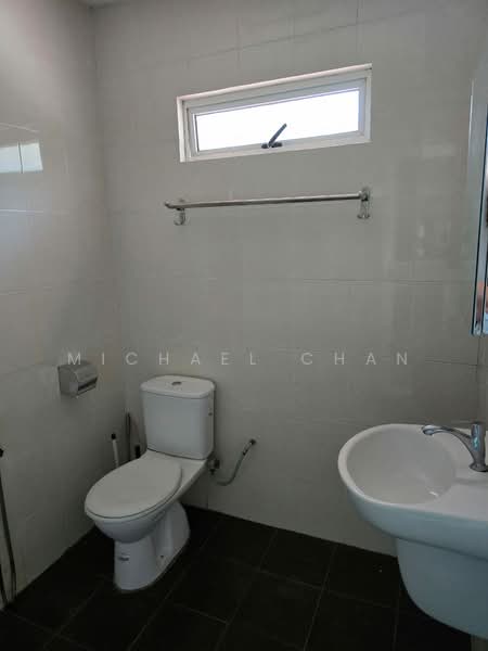 2-storey Terraced House for Sale in Puchong (Selangor) - Michael Chan - Bathroom - PropertyGuru.com.my