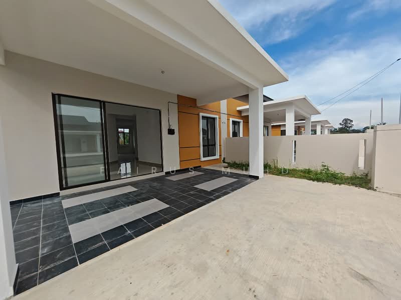 Semi-Detached House for Sale in Dengkil (Selangor) - Fairus Muhd - Exterior - PropertyGuru.com.my