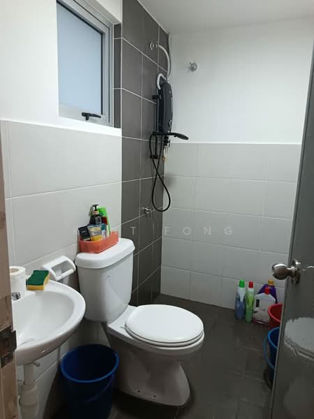 Rumah Teres untuk Disewa di Sepang (Selangor) - Kent Fong - Bathroom - PropertyGuru.com.my