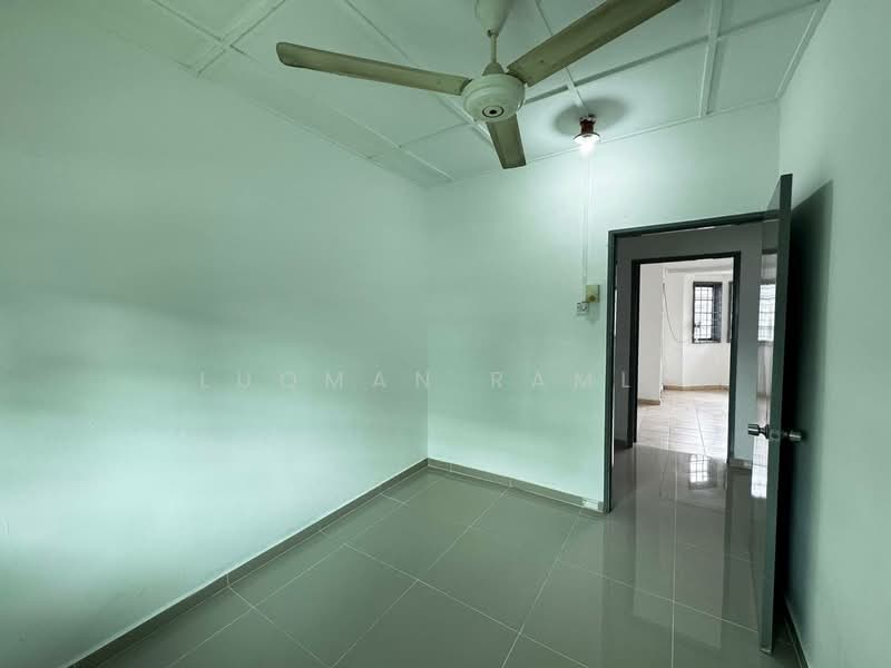 2-storey Terraced House for Sale in Bukit Indah (Ampang) - Luqman Ramli - Interior - PropertyGuru.com.my