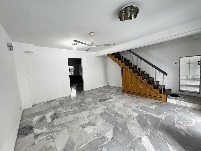 2-storey Terraced House for Sale in Bukit Indah (Ampang) - Luqman Ramli - Living Room - PropertyGuru.com.my