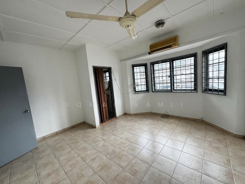 2-storey Terraced House for Sale in Bukit Indah (Ampang) - Luqman Ramli - Interior - PropertyGuru.com.my