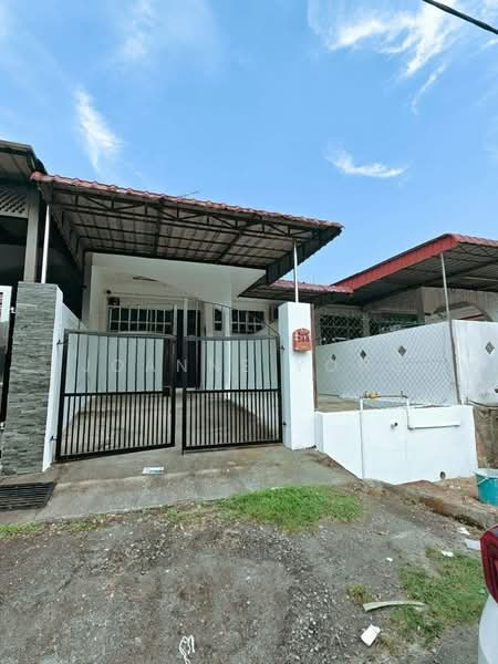 1-storey Terraced House for Sale in Senai (Johor) - Joanne Yong - Exterior - PropertyGuru.com.my
