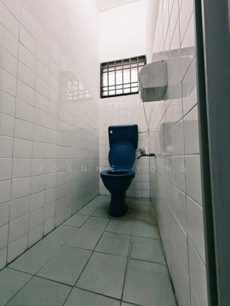 1-storey Terraced House for Sale in Senai (Johor) - Joanne Yong - Bathroom - PropertyGuru.com.my