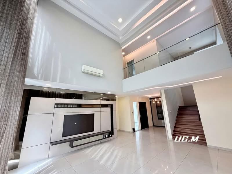 Rumah Banglo untuk Dijual di Bandar Parklands (Klang) - KH Chong - Living Room - PropertyGuru.com.my