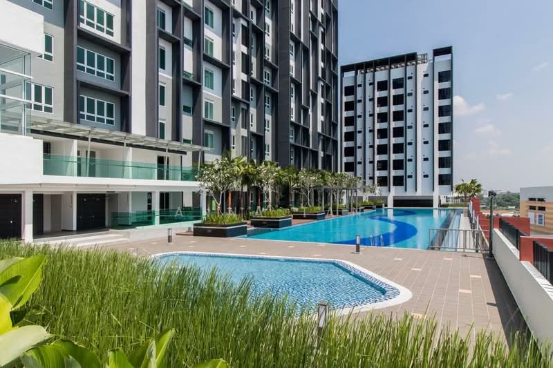 Service Residence for Sale at The Lead Residences (Impiria Residensi) - Anna Tan - Exterior - PropertyGuru.com.my