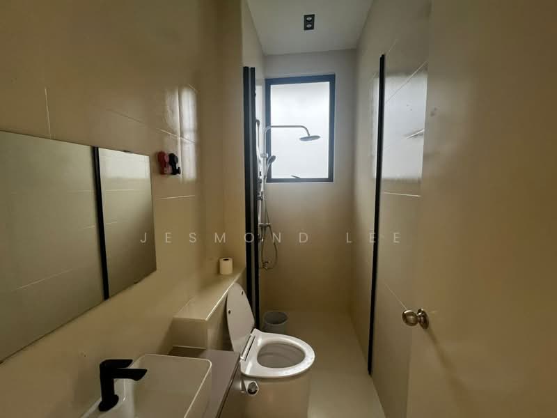 2-storey Terraced House for Sale in Taman Ekoflora (Johor Bahru) - Jesmond Lee - Bathroom - PropertyGuru.com.my