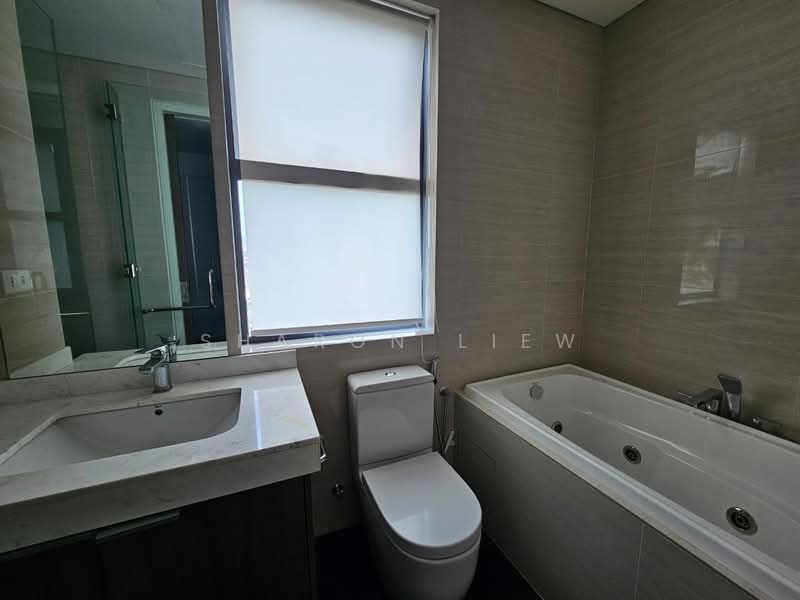 Kediaman Servis untuk Disewa di Cappella Embassy - Sharon Liew - Bathroom - PropertyGuru.com.my
