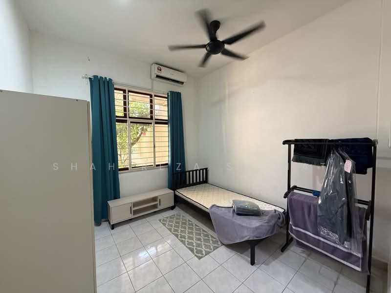 1-storey Terraced House for Sale in Seksyen 4 (Kota Damansara) - SHAH REZA SASMAT - PropertyGuru.com.my
