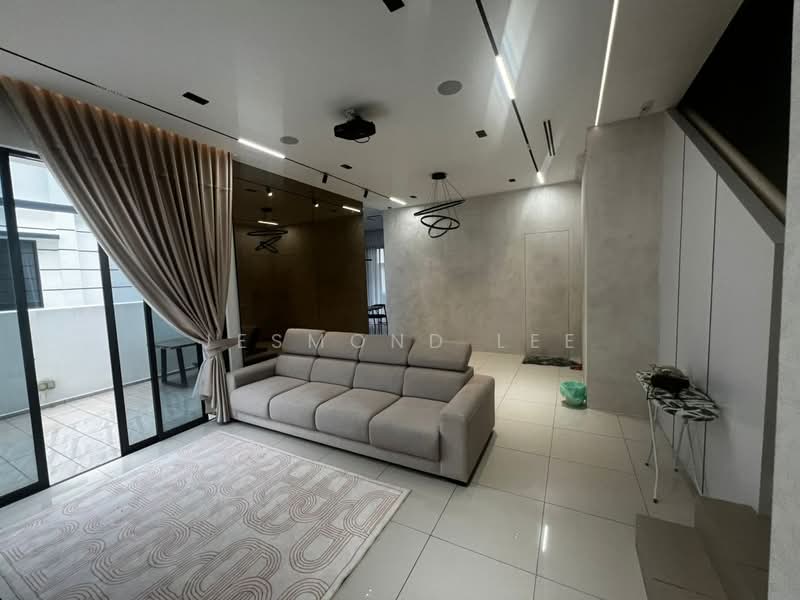 2-storey Terraced House for Rent in Taman Ekoflora (Johor Bahru) - Jesmond Lee - Living Room - PropertyGuru.com.my
