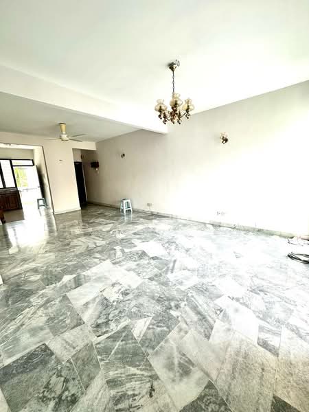 Apartment for Sale at Taman Setiawangsa - Luqman Ramli - Living Room - PropertyGuru.com.my
