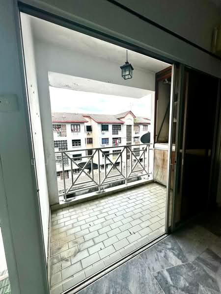 Apartment for Sale at Taman Setiawangsa - Luqman Ramli - Balcony - PropertyGuru.com.my