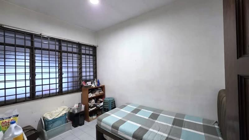 2-storey Terraced House for Sale in Taman Perling (Perling) - Karl Lim - Bedroom - PropertyGuru.com.my