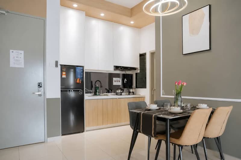 Service Residence for Sale at B11 Parkland Residence - Justin Thian - Kitchen - PropertyGuru.com.my