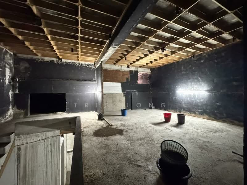 Warehouse for Sale in Bandar Bukit Beruntung (Bukit Beruntung) - Tris Jong - Interior - PropertyGuru.com.my