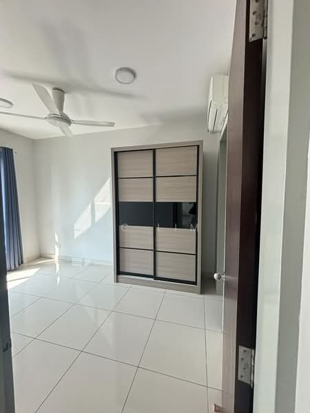 Service Residence for Rent at KL Traders Square - JC Lim - Bedroom - PropertyGuru.com.my