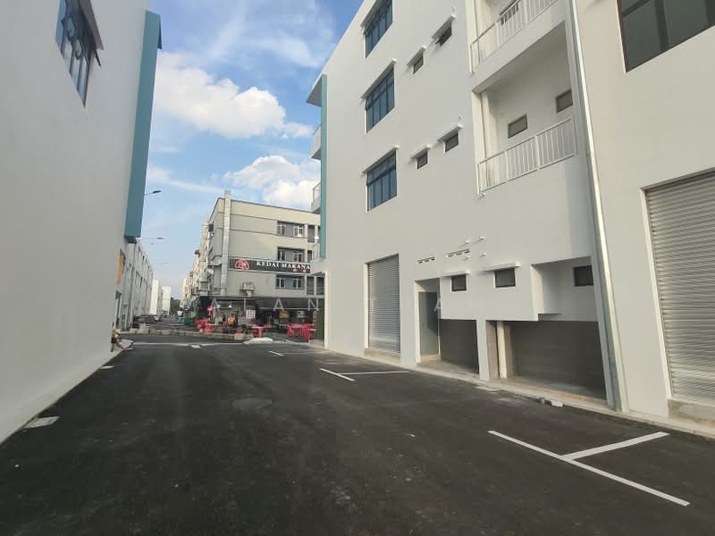 Kedai / Pejabat untuk Disewa di Bandar Baru Permas Jaya (Permas Jaya) - Alan Tham - PropertyGuru.com.my