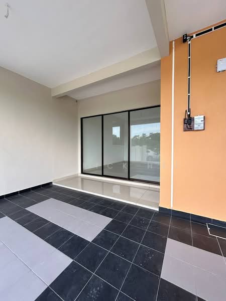 1-storey Terraced House for Rent in Sepang (Selangor) - Derrick Hee - Exterior - PropertyGuru.com.my