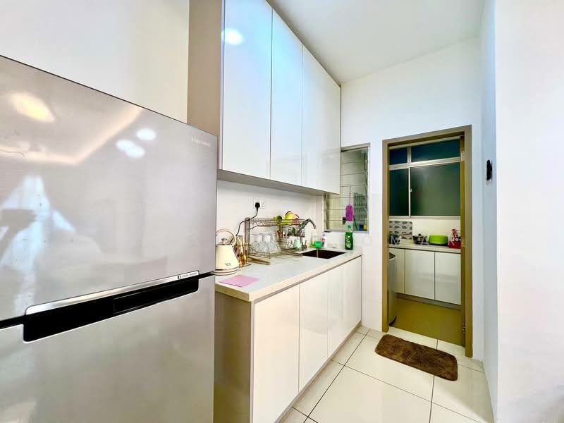 Kondominium untuk Disewa di Platinum Splendor Residence - Faisal Abu Omar - Kitchen - PropertyGuru.com.my