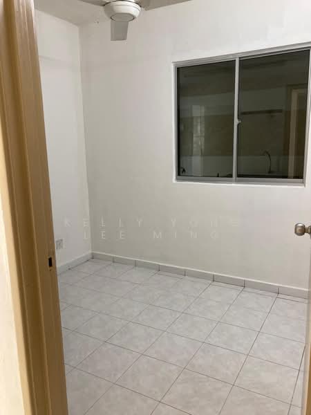 Apartment for Sale at Apartment Taman Topaz - Kelly Yong Lee Ming - Interior - PropertyGuru.com.my