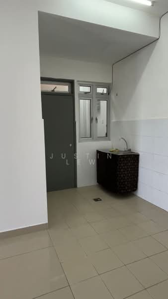 Pangsapuri untuk Disewa di Kalista 2 - Justin Lew - Interior - PropertyGuru.com.my