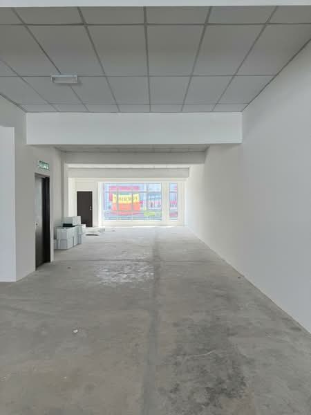 Shop for Rent in Senawang (Negeri Sembilan) - KC Lo - Interior - PropertyGuru.com.my