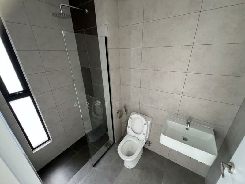 Condominium for Sale at R&F Princess Cove Phase 2-Seine Region - Aries Lam - PropertyGuru.com.my