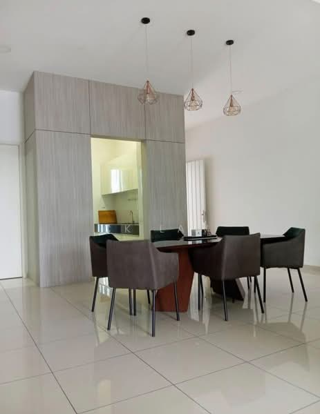 Rumah Teres 2 Tingkat untuk Disewa di Eco Majestic (Semenyih) - CK Law - Dining Room - PropertyGuru.com.my