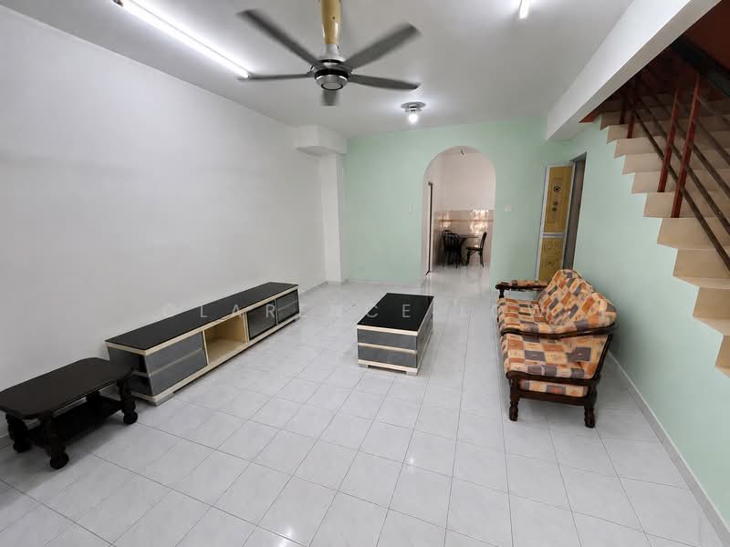 2-storey Terraced House for Rent in Bukit Indah (Iskandar Puteri (Nusajaya)) - Clarence Low - Living Room - PropertyGuru.com.my