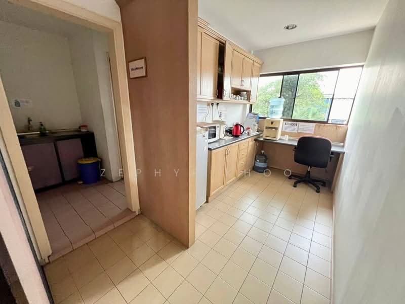Factory for Sale in Taman Desa Cemerlang (Ulu Tiram) - Zephyr Khoo - Kitchen - PropertyGuru.com.my