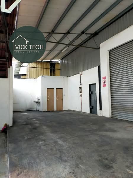 Gudang untuk Disewa di Batu Maung (Penang) - Vick Teoh - Interior - PropertyGuru.com.my