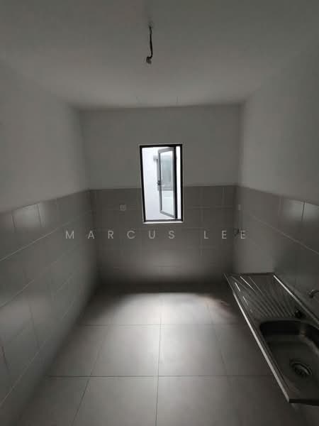 Servis Apartment untuk Dijual di 168 Park Residensi Selayang - Marcus Lee - Kitchen - PropertyGuru.com.my