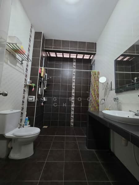 Rumah Kluster untuk Disewa di Bukit Indah (Iskandar Puteri (Nusajaya)) - Ang Boon Chai - Bathroom - PropertyGuru.com.my