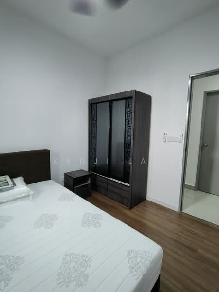 Service Residence for Sale at M Vertica - Kenji Lau - Bedroom - PropertyGuru.com.my