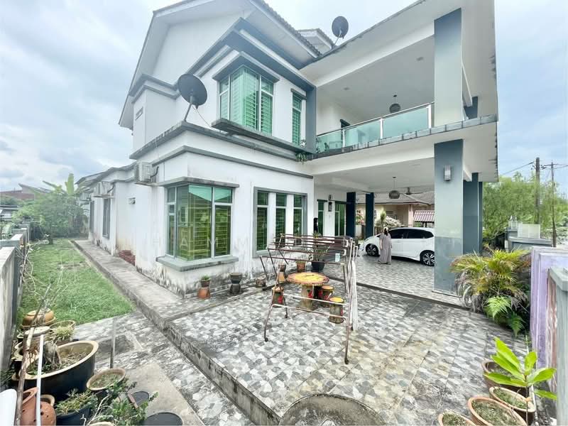 Bungalow for Sale in Kampung Binjai (Binjai) - Muhammad Najmi - Exterior - PropertyGuru.com.my