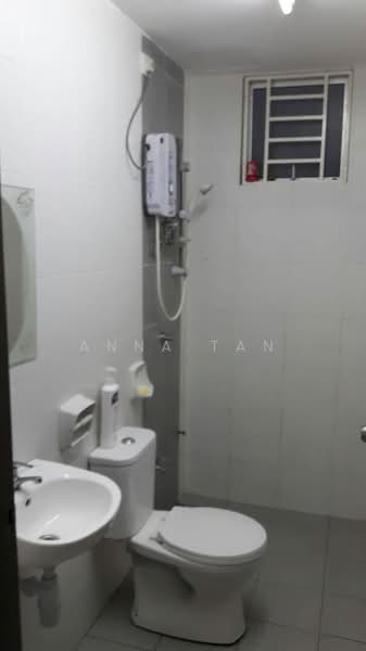 Pangsapuri untuk Dijual di Orchis Apartment - Anna Tan - Bathroom - PropertyGuru.com.my