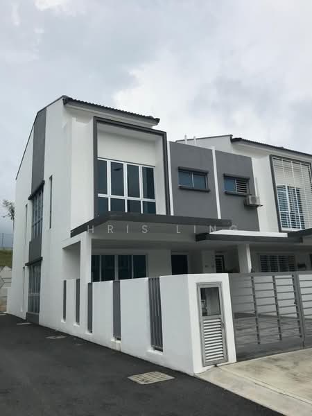 Rumah Teres 2 Tingkat untuk Disewa di Kajang 2 (Kajang) - Chris Ling - Exterior - PropertyGuru.com.my