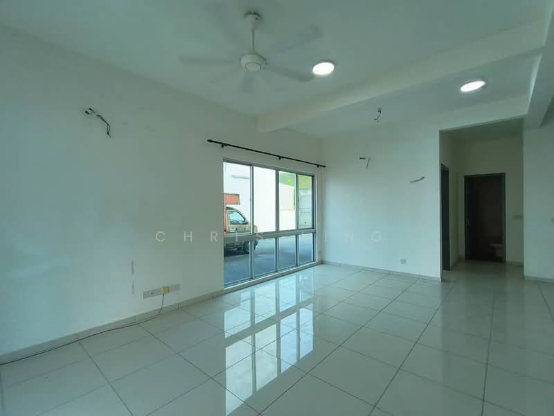 Rumah Teres 2 Tingkat untuk Disewa di Kajang 2 (Kajang) - Chris Ling - Living Room - PropertyGuru.com.my