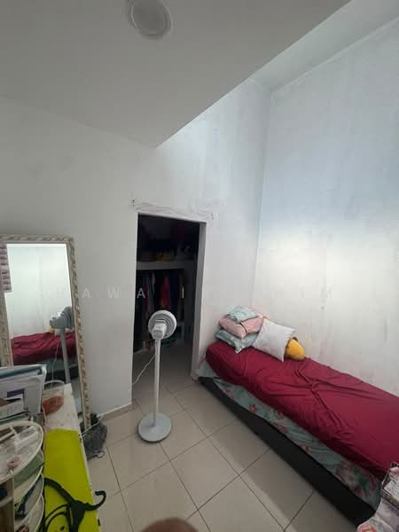 1-storey Terraced House for Sale in Shah Alam (Selangor) - Hawa Ibrahim - Bedroom - PropertyGuru.com.my